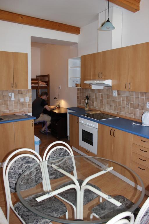 Penzion Gomelska Lägenhet Horní Stropnice Exteriör bild